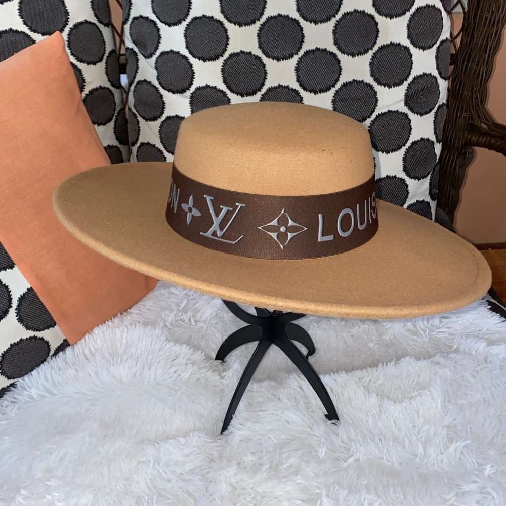 Fedora hat